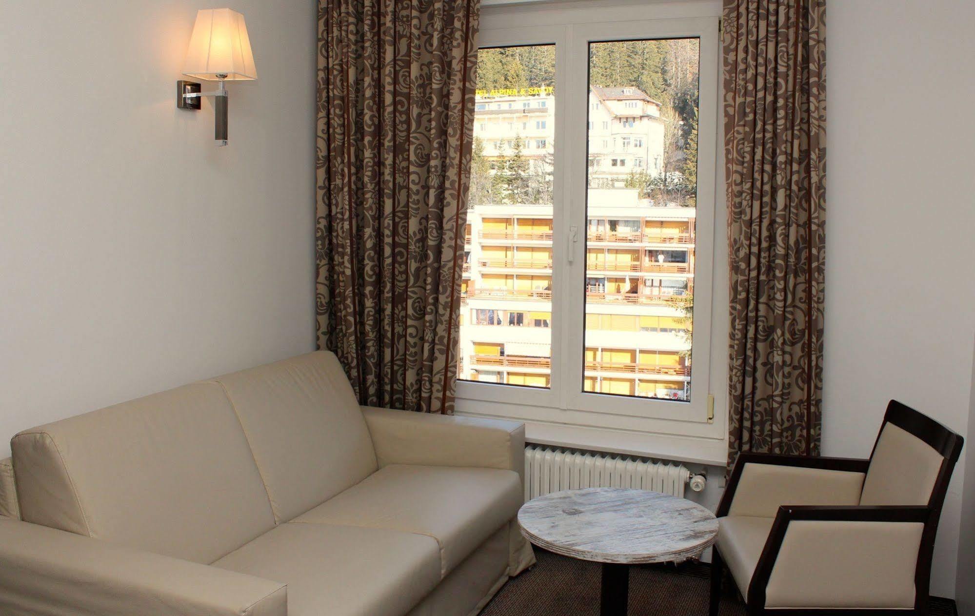 Boutique Hotel Art De Vivre & Spa Crans-Montana Exteriör bild